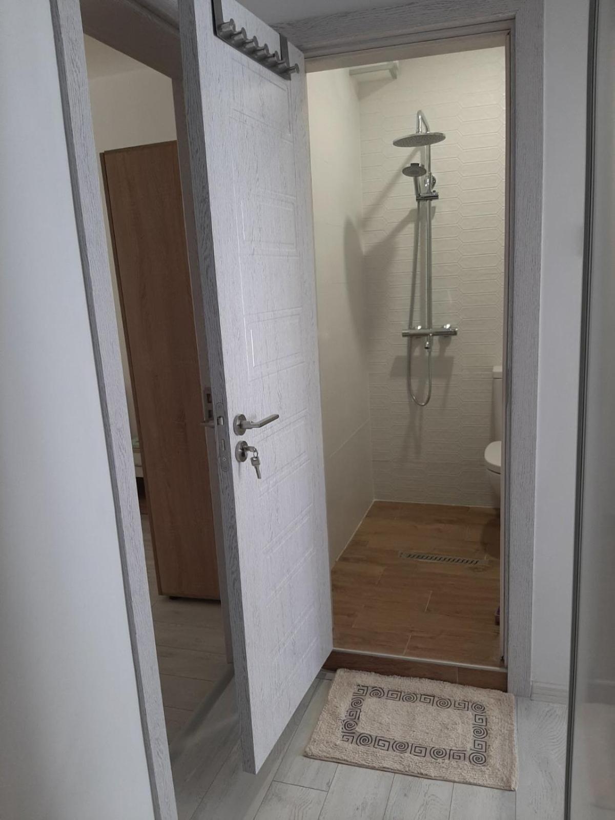 Nicole Apartment 바르나 외부 사진